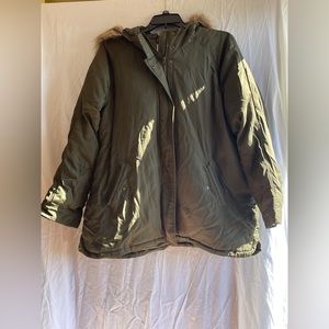 Old navy olive green puffer coat with fur lined hood size xxl
